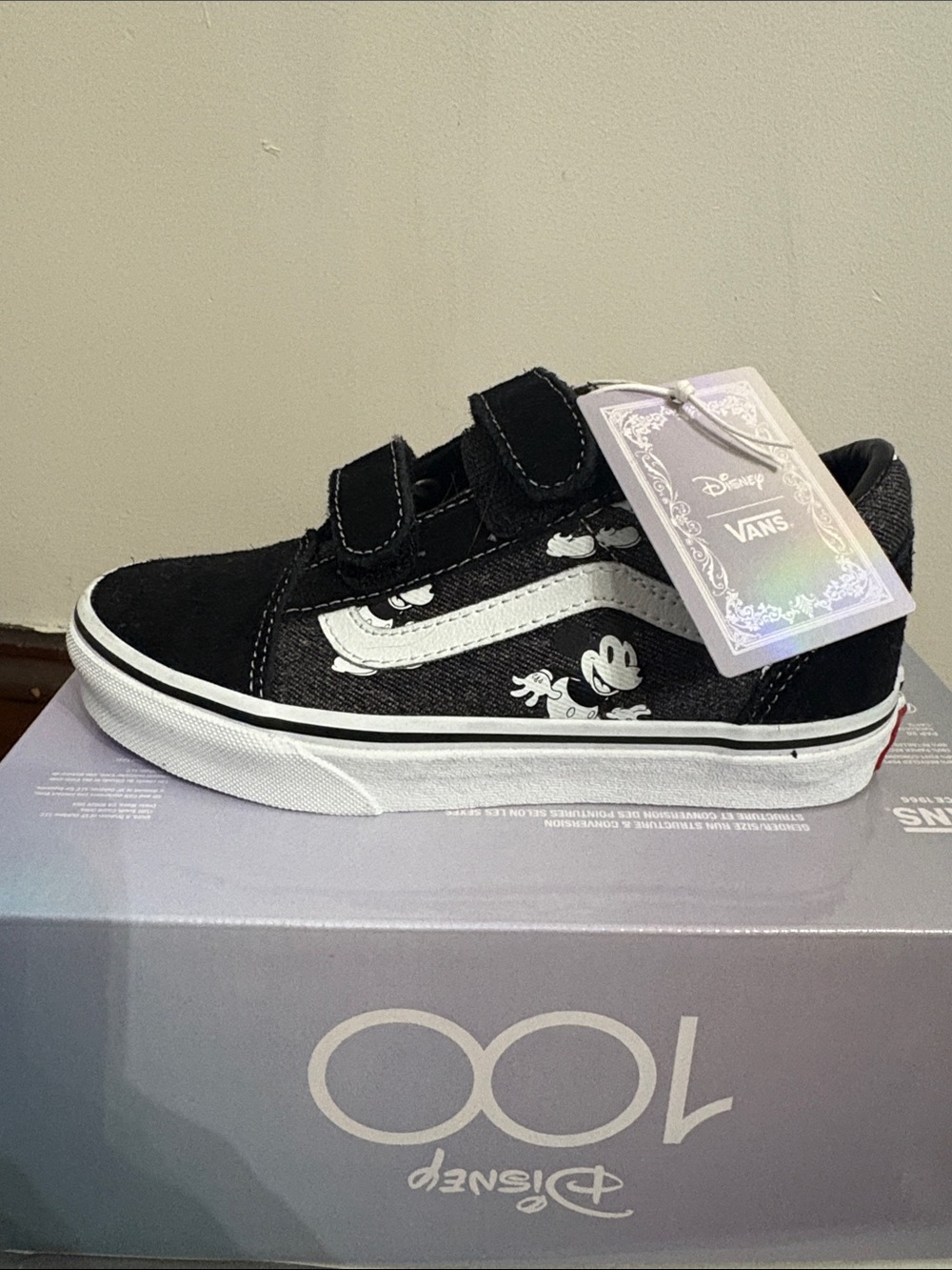 Vans Kids Black & White Mickey Old Skool Velcro Sneakers
